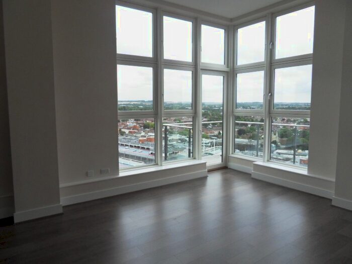 1 Bedroom Flat To Rent In Alencon Link, Basingstoke, RG21