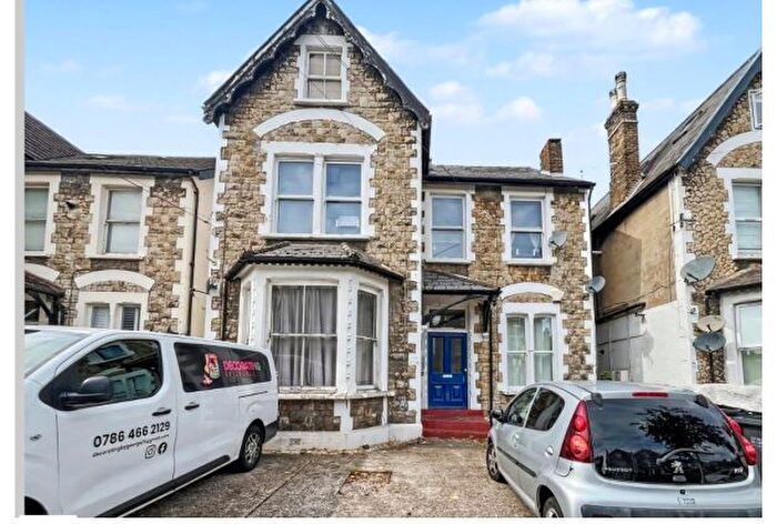 1 Bedroom Flat For Sale In Flat, Outram Road, Croydon, Surrey, CR0
