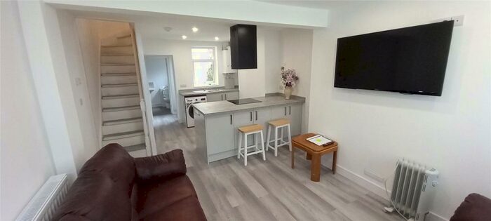 2 Bedroom Terraced House To Rent In Albert Street, Bangor, Gwynedd, LL57