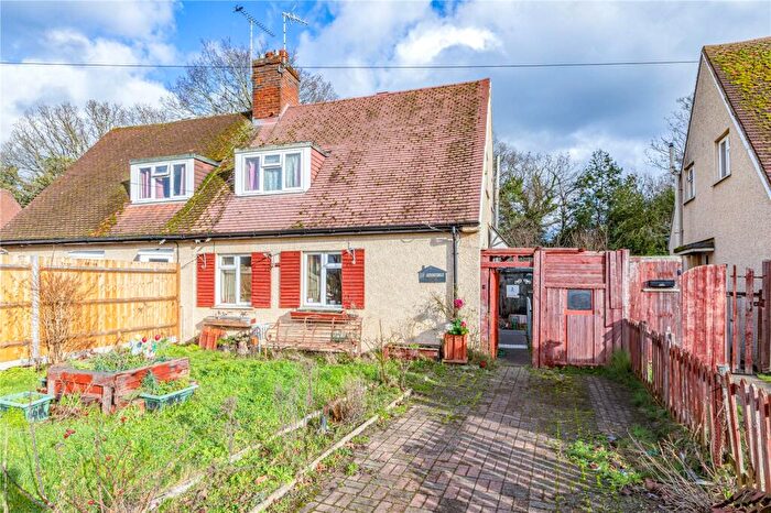 2 Bedroom Semi Detached House For Sale In Oyster Lane, Byfleet, West Byfleet, Surrey, KT14