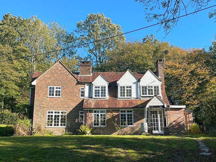 3 Bedroom Detached House For Sale In London Road, Mountfield, TN32