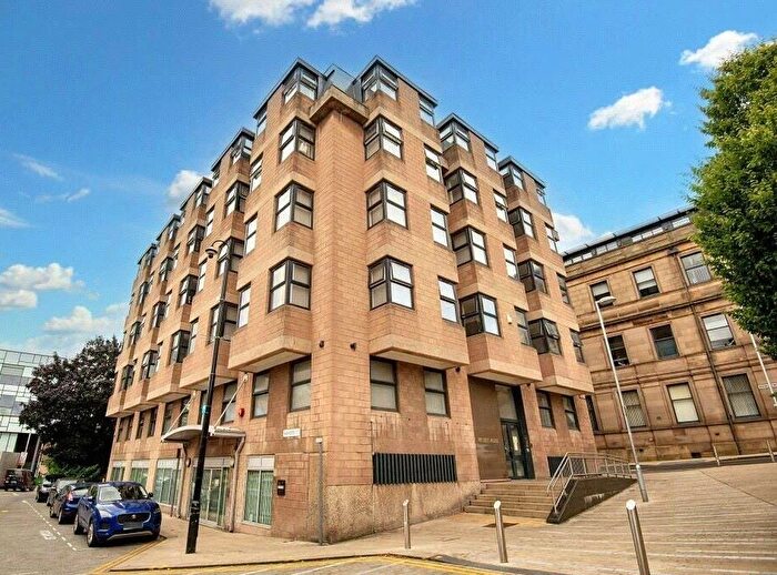 1 Bedroom Flat For Sale In Flat Regent House, Barnsley, South Yorkshire, S70