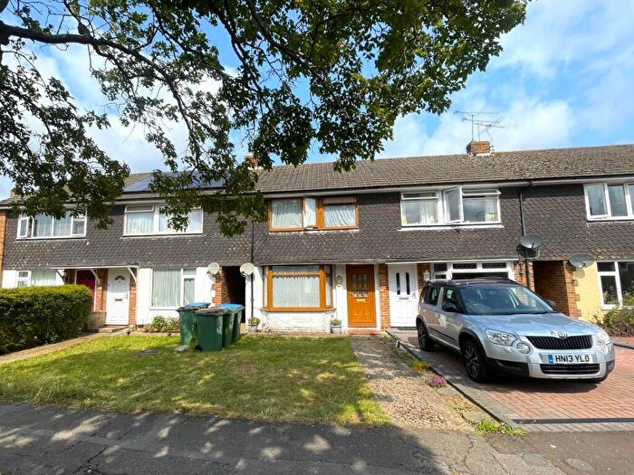 3 Bedroom House To Rent In School Road, Upper Beeding, West Sussex, BN44