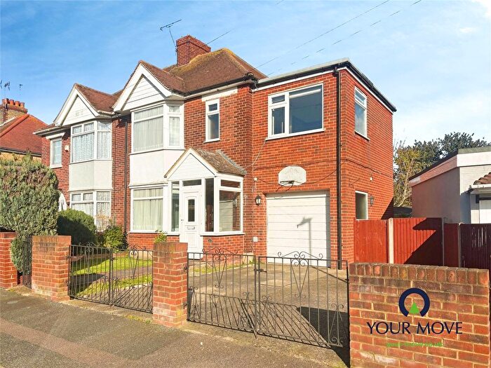 4 Bedroom Semi Detached House For Sale In Queens Gate Road, Ramsgate, Kent, CT11
