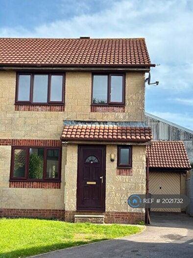 3 Bedroom Semi-Detached House To Rent In Woodmill, Bristol, BS49