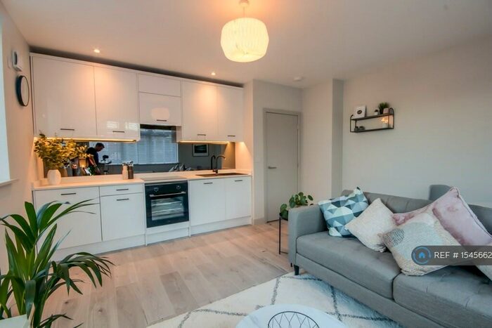 1 Bedroom Flat To Rent In North Place, Stockport, SK1