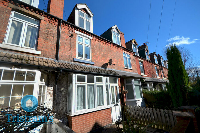 3 Bedroom Terraced House To Rent In Wycliffe Grove, Nottingham, NG3