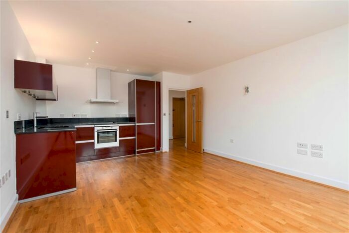 2 Bedroom Flat To Rent In Arlington Road, Camden, NW1