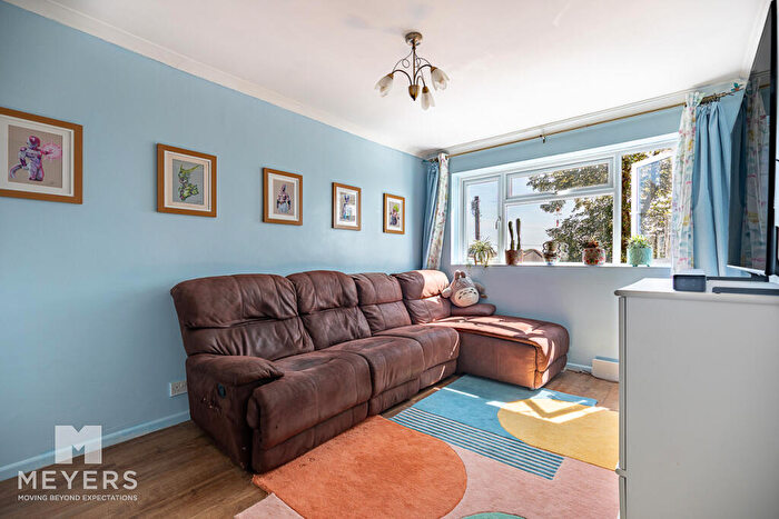 2 Bedroom Apartment For Sale In New Parade, Hill View Road, Bournemouth, BH10