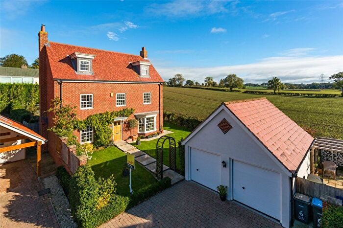 5 Bedroom Detached House For Sale In Craykefields, Easingwold, York, North Yorkshire, YO61