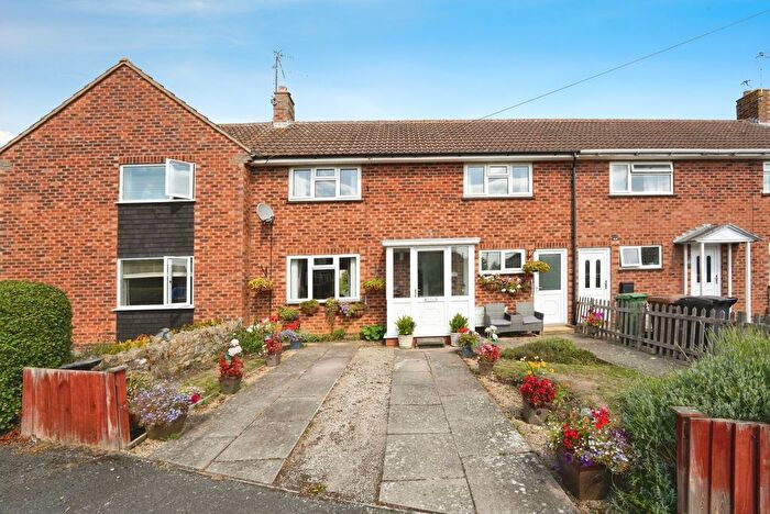 3 Bedroom Terraced House For Sale In Green Close, Honeybourne, Evesham, Worcestershire, WR11