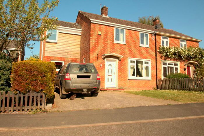 3 Bedroom Semi-Detached House For Sale In Maxwell Road, Shepton Mallet, BA4