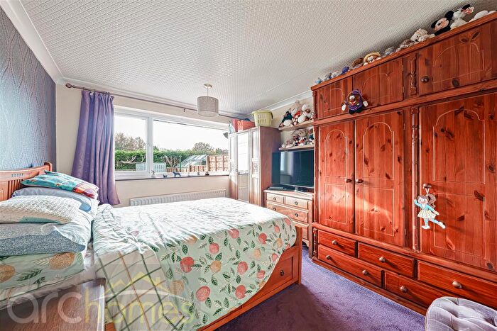 2 Bedroom Semi-Detached Bungalow For Sale In Cromer Drive, Atherton, Manchester, M46