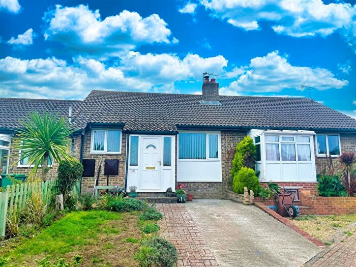 1 Bedroom Terraced Bungalow For Sale In Home Farm Close, Sandown, PO36