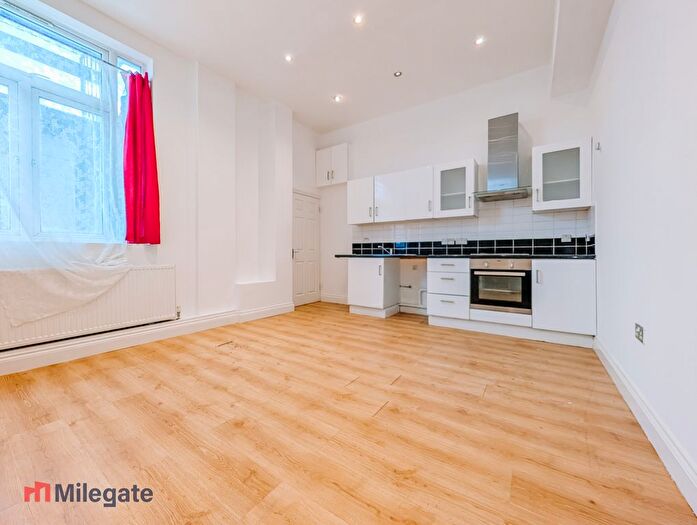 2 Bedroom Flat To Rent In Stafford Road, Croydon, CR0