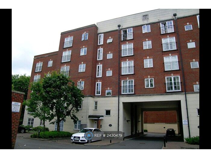 1 Bedroom Flat To Rent In Lordship Lane, London, SE22