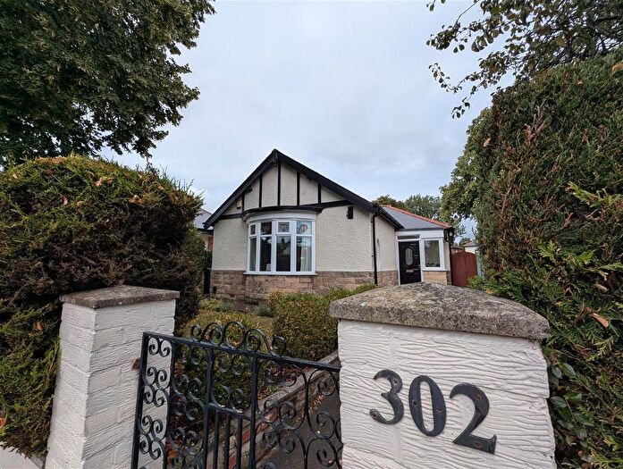 3 Bedroom Bungalow For Sale In Coniscliffe Road, Darlington, DL3