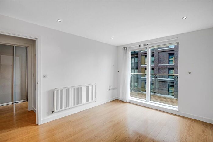 1 Bedroom Flat For Sale In Adana Building, Lewisham, SE13