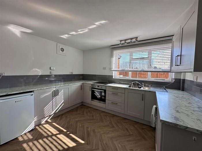 3 Bedroom Detached House To Rent In Wye Road, Boughton Lees, Ashford, TN25