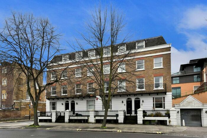 2 Bedroom Flat To Rent In Heathcote Street, London, WC1N