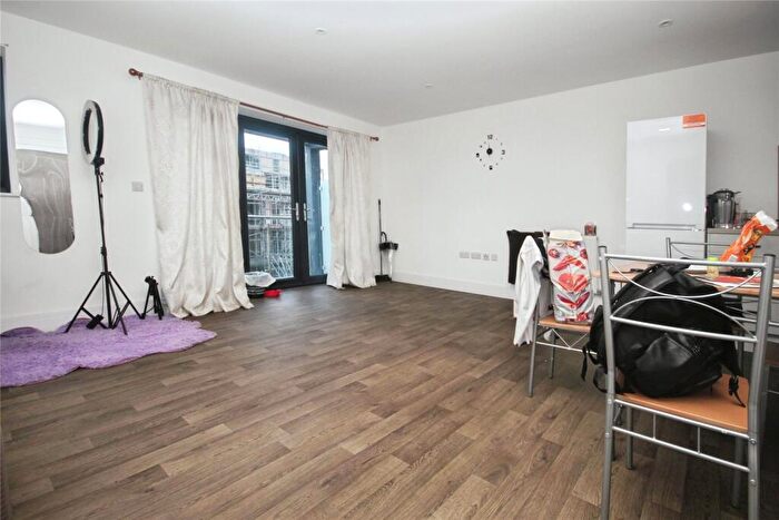 2 Bedroom Apartment To Rent In London Road, Thornton Heath, CR7