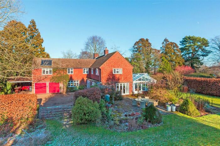 4 Bedroom Country House For Sale In Tonbridge Road, Ightham, Sevenoaks, Kent, TN15
