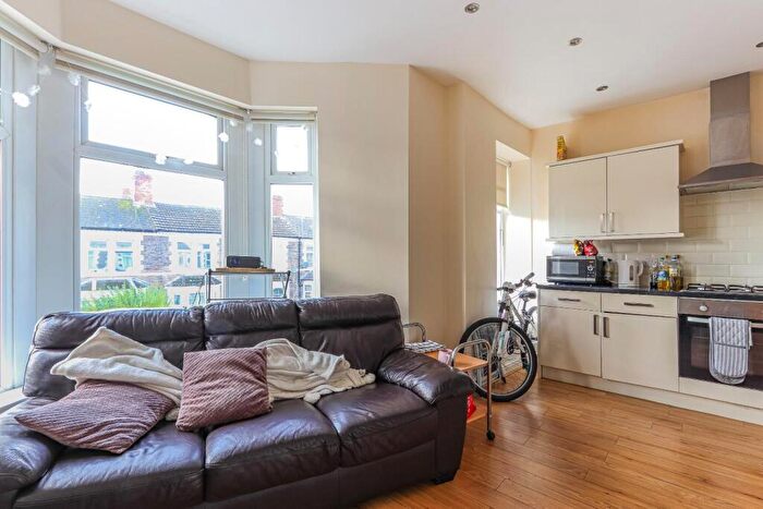 3 Bedroom Private Halls To Rent In Gordon Road, Cathays, CF24