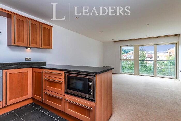 2 Bedroom Apartment To Rent In Woolsack Way, Godalming, GU7