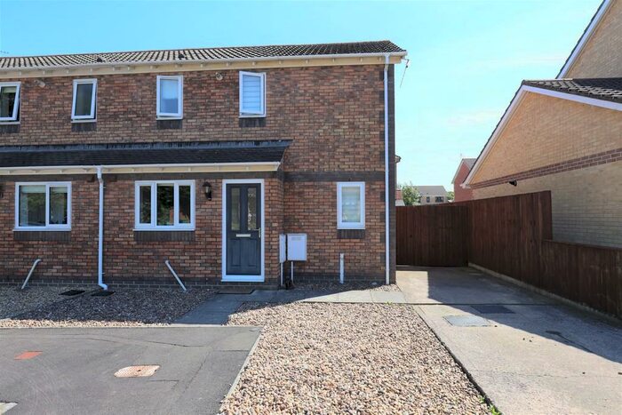 2 Bedroom Semi-Detached House To Rent In Heol Celynnen, Llanharry, CF72