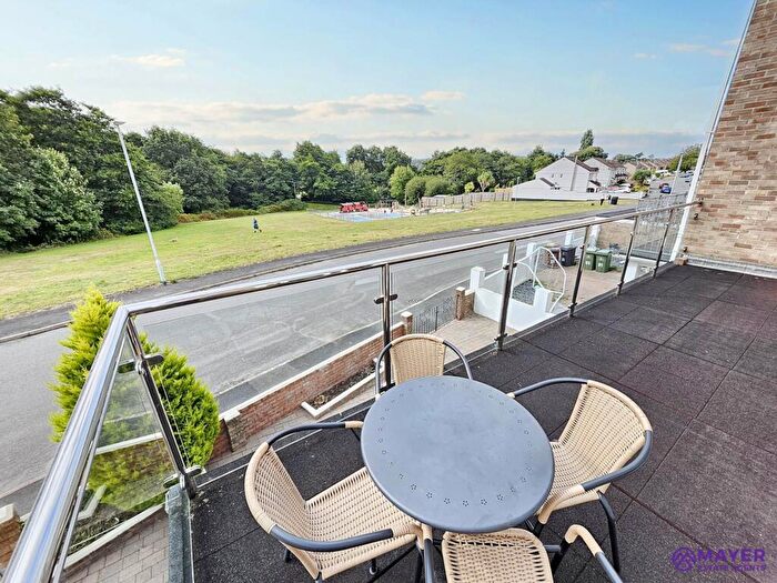 5 Bedroom Semi-Detached House For Sale In Rashleigh Avenue, Plymouth, PL7