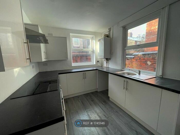 3 Bedroom Terraced House To Rent In Lincoln Street, Liverpool, L19