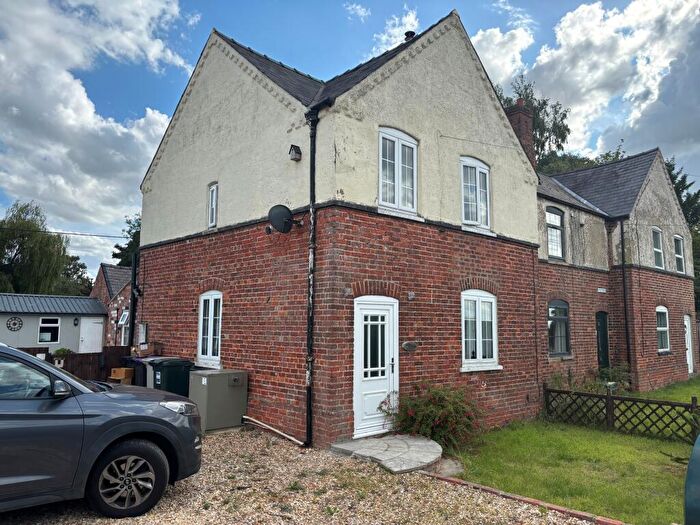 2 Bedroom End Of Terrace House For Sale In Main Road, Langton By Wragby, LN8