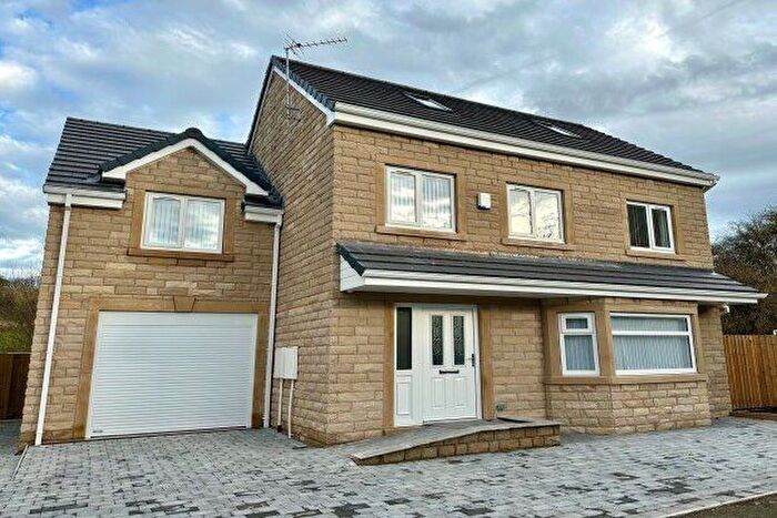 4 Bedroom Detached House To Rent In The Old Sidings, Colne, BB8