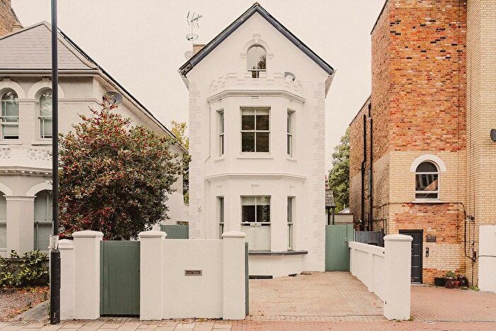 5 Bedroom Terraced House To Rent In North Side, Wandsworth, SW18
