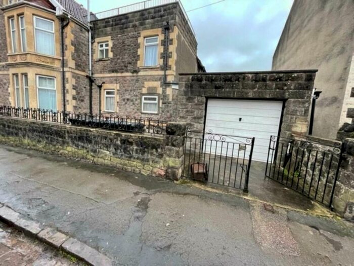 1 Bedroom Flat To Rent In Dickenson Road, Weston-super-Mare, North Somerset, BS23