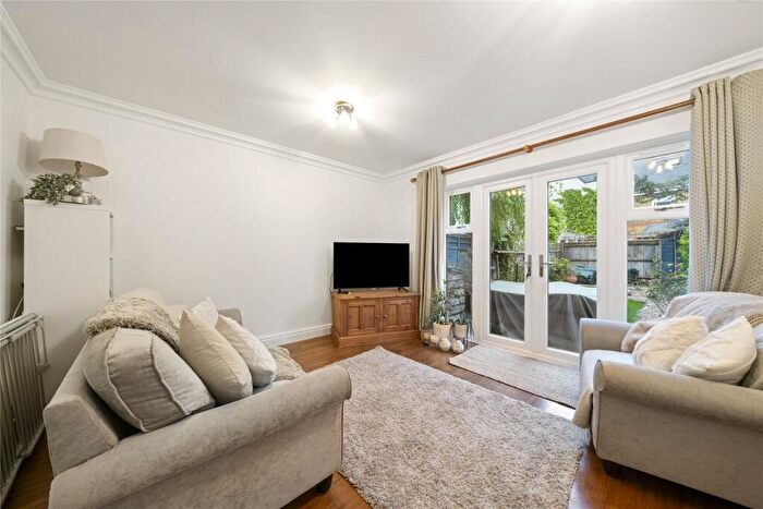 3 Bedroom Terraced House To Rent In Primrose Road, Hersham, Surrey, KT12