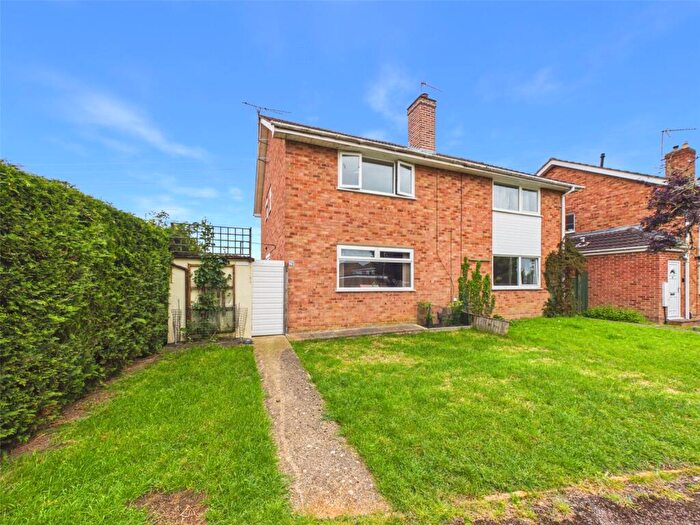 3 Bedroom Semi-Detached House For Sale In Stanwick Drive, Cheltenham, Gloucestershire, GL51