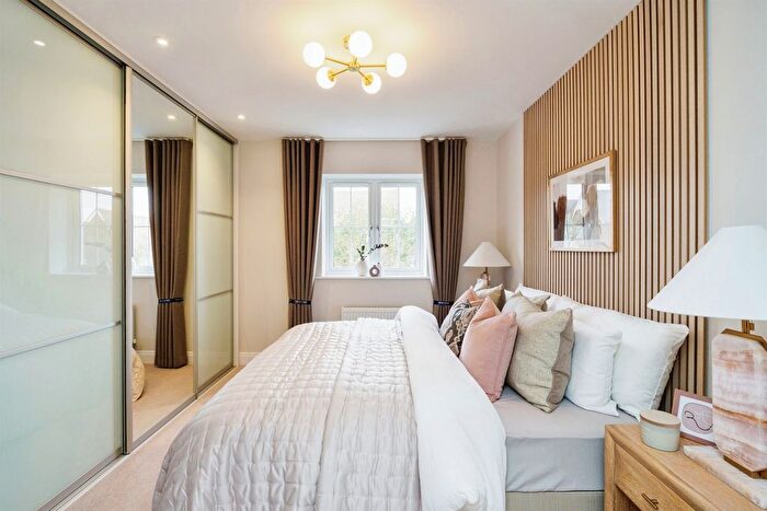 4 Bedroom Detached House For Sale In Walshes Road, Crowborough, TN6