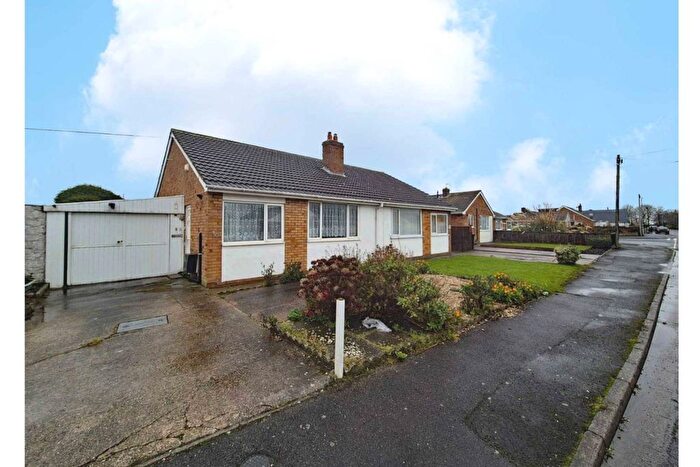 2 Bedroom Bungalow For Sale In Harris Boulevard, Mablethorpe, LN12