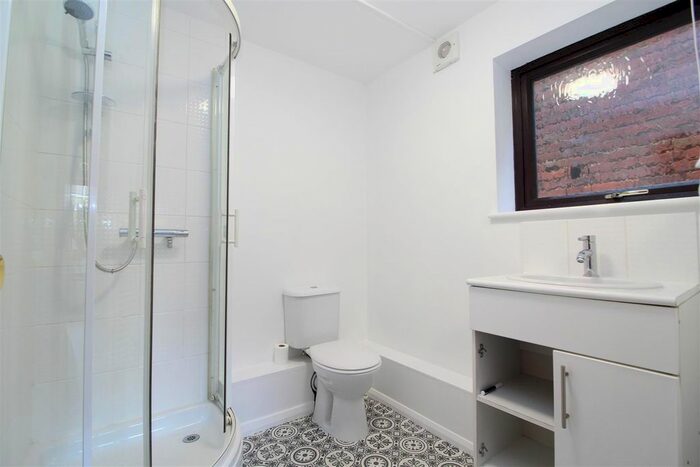 1 Bedroom Maisonette To Rent In Penny Court, Worley Road, St Albans, AL3