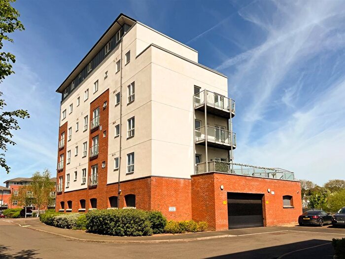 1 Bedroom Flat To Rent In Sir Anthony Eden Way, Warwick, CV34