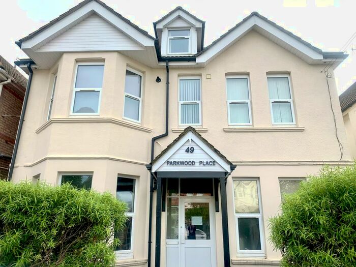 1 Bedroom Apartment To Rent In Parkwood Road, Southbourne, BH5