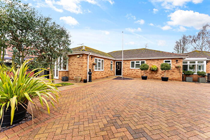 4 Bedroom Detached Bungalow For Sale In Bridge Street, Deeping St. James, PE6