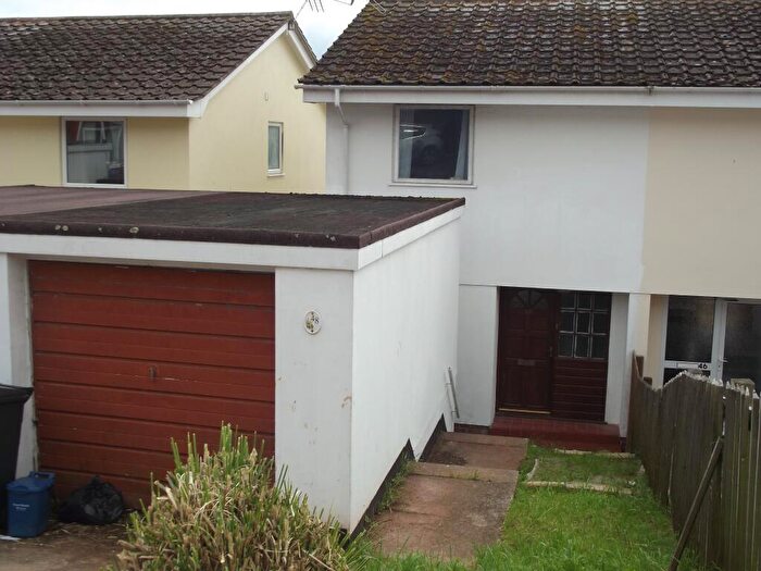 2 Bedroom House To Rent In Upper Longlands, Dawlish, EX7