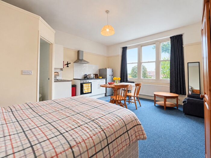 Property To Rent In Redland Road, Bristol, BS6
