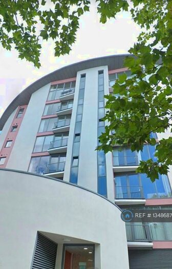 Studio To Rent In Balmoral House, Bristol, BS1