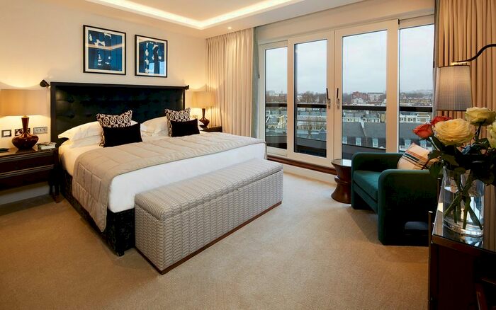 2 Bedroom Flat To Rent In Ashburnham Gardens, London, SW7