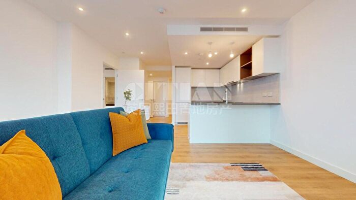 1 Bedroom Apartment To Rent In One Thames Quay, Marsh Wall, Canary Wharf, London, E14