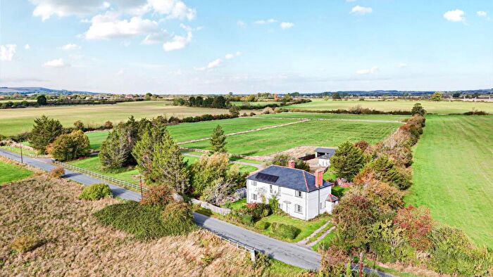 2 Bedroom Semi-Detached House For Sale In East Challow, Oxfordshire, OX12