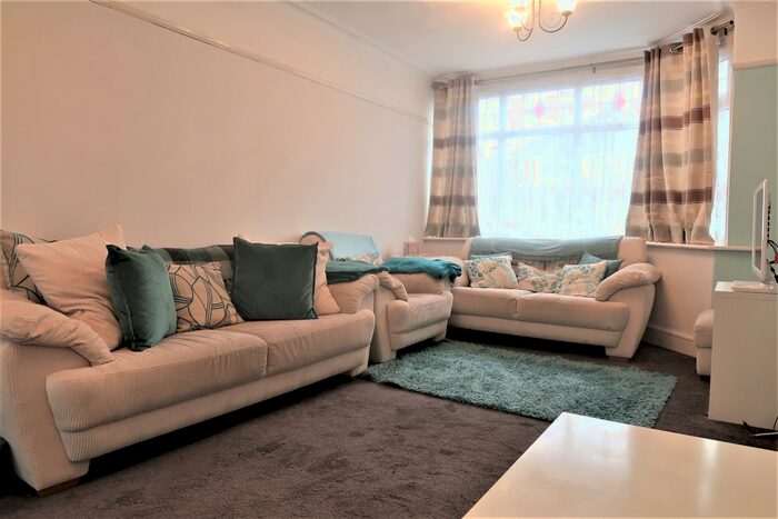 3 Bedroom Terraced House To Rent In Kenilworth Gardens, Staines, TW18